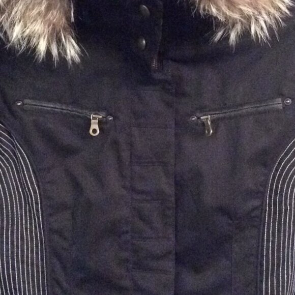 NILS Real Fur Hood Ski Jacket. - Picture 4 of 11